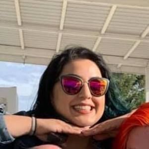 Meet your Posher, Adriana